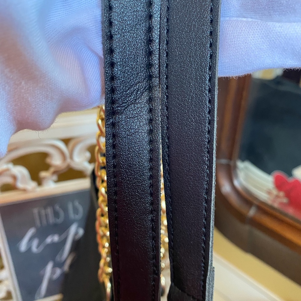 Betty Boop Black and Red Tote with Gold Tone Chain - Picture 13 of 16